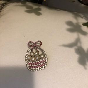 Swarovski crystal pin